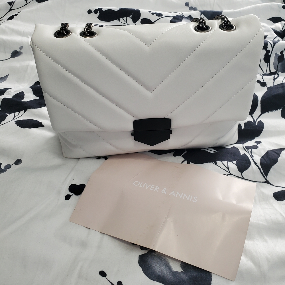 White Quilted Shoulder Bag By Oliver & Annis